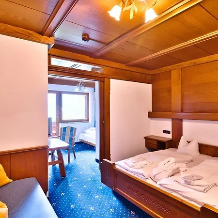 Hotel Eberl Finkenberg