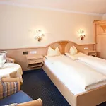 Hotel Eberl 4*